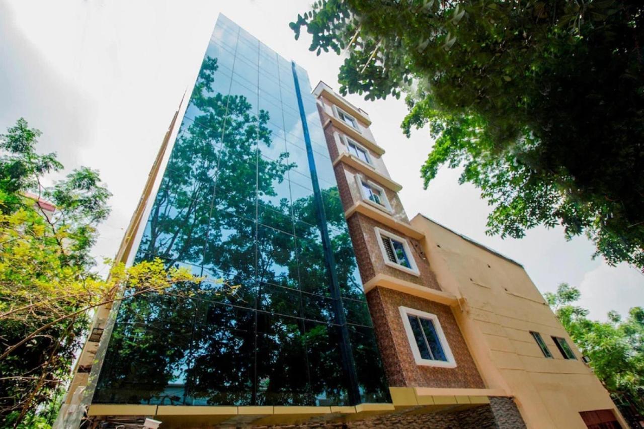 Hotel Gulshan Lake View Dakka Kültér fotó