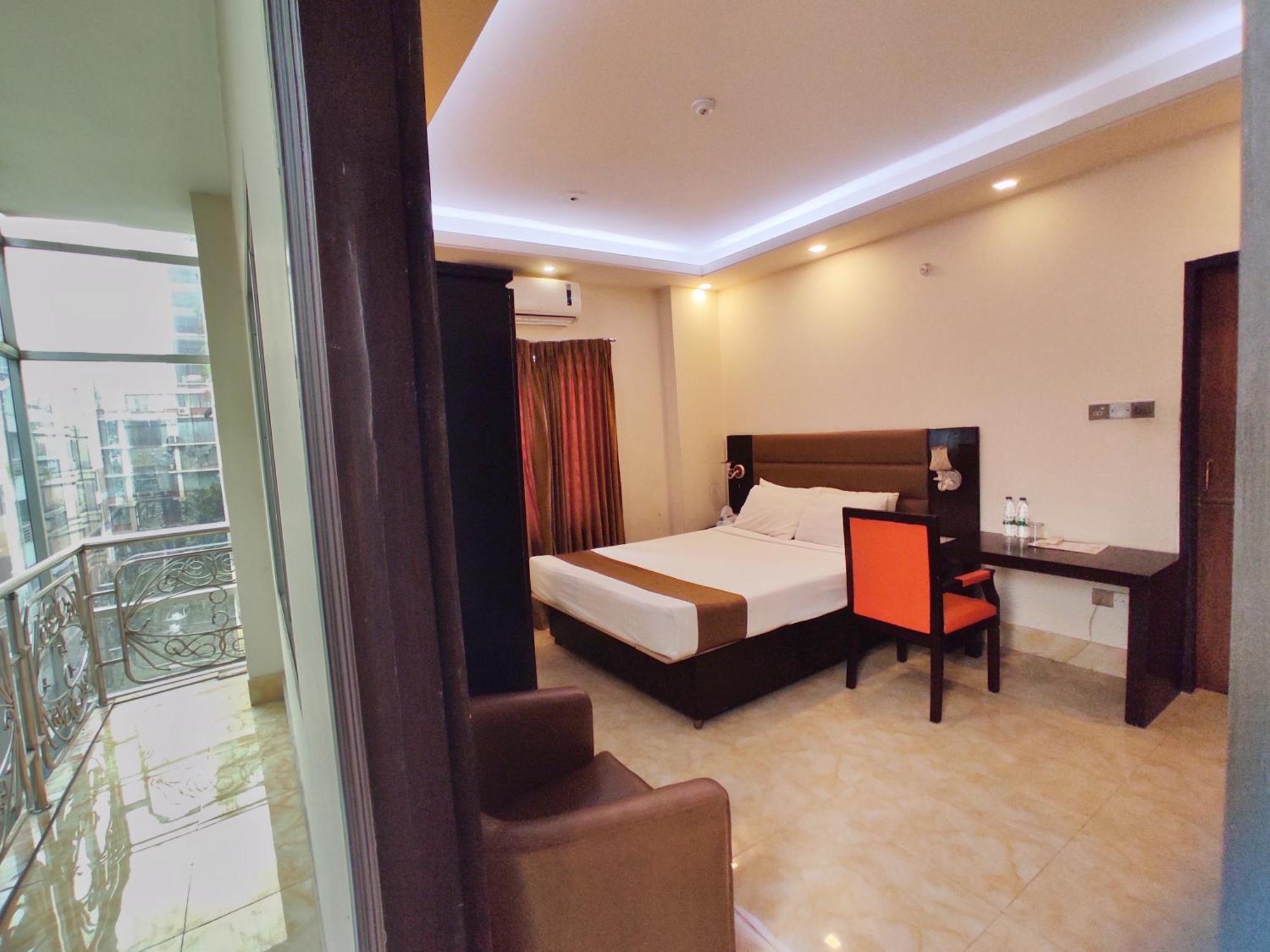 Hotel Gulshan Lake View Dakka Kültér fotó